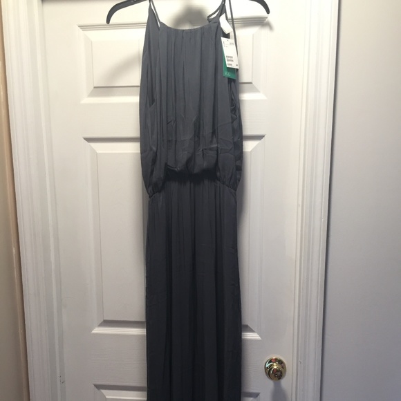 H&M Dresses & Skirts - NWT H&M Gray Maxi Dress H&M Dresses & Skirts - NWT H&M Gray Maxi Dress